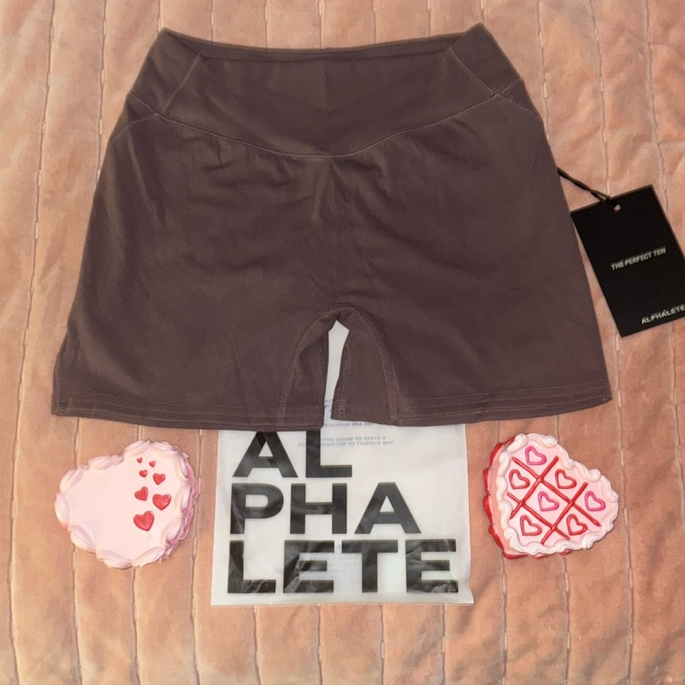 Alphalete everyday core shorts